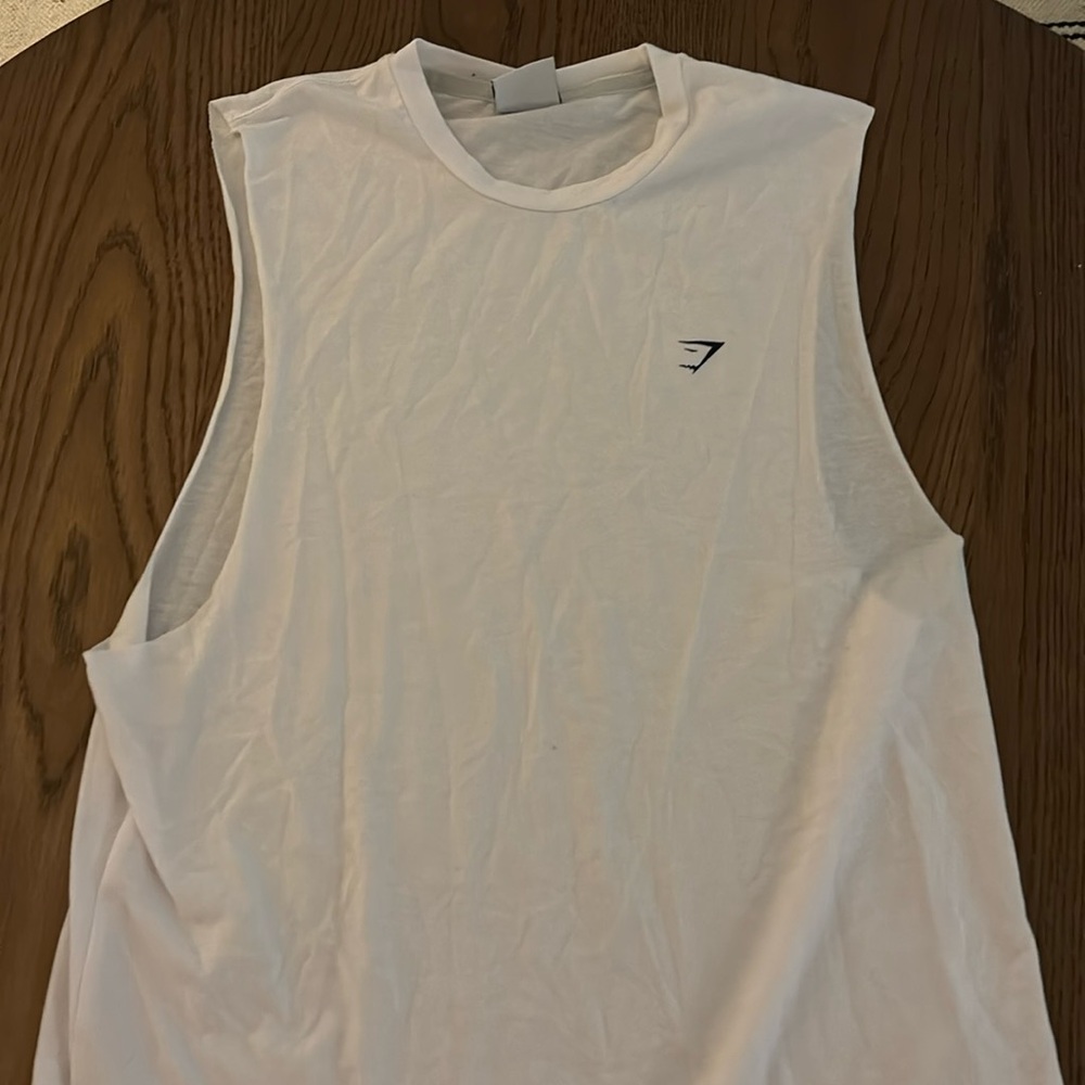 Gym shark muscle tee shirt small